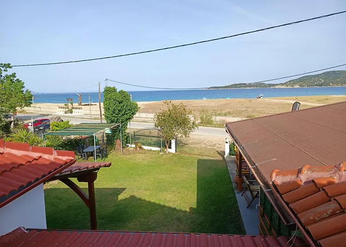 Toula\'S House